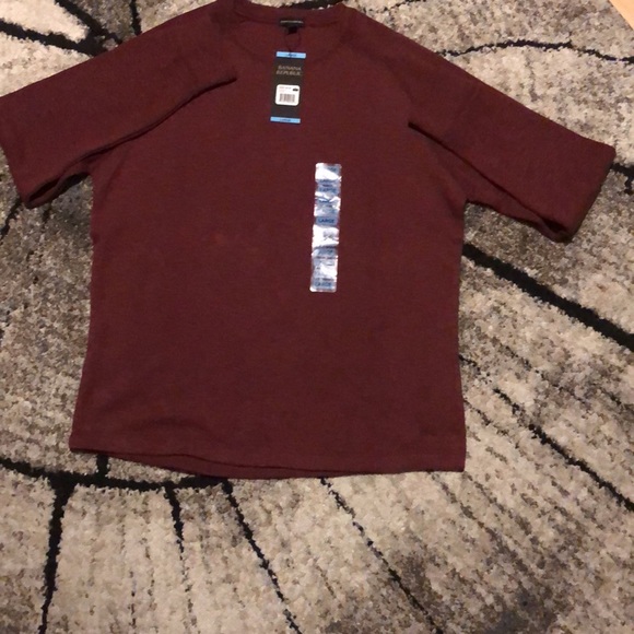 BRAND NEW MEN’S BANANA REPUBLIC CREW KNIT SWEATER SIZE LARGE! COLOR BURGUNDY! - Picture 2 of 8